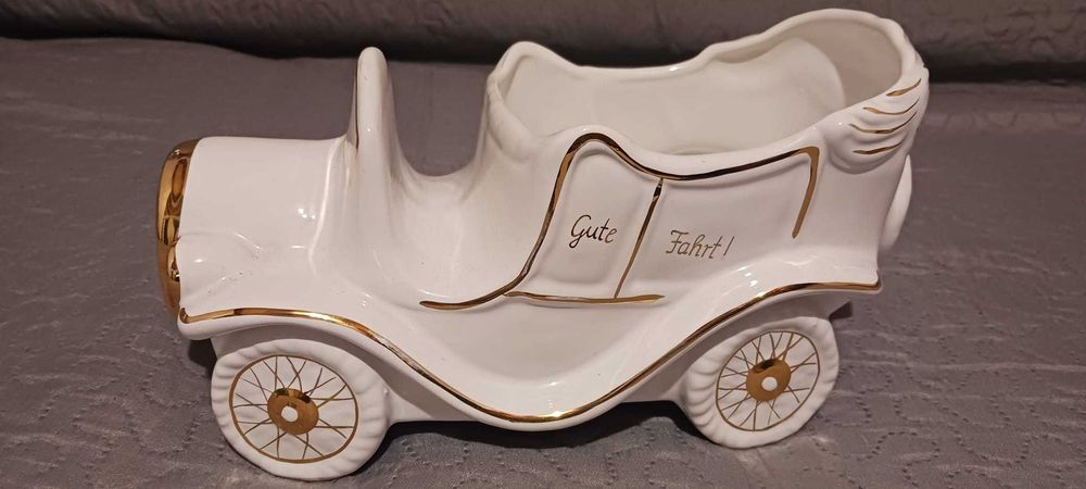 Jardiniera ceramica masina de epoca