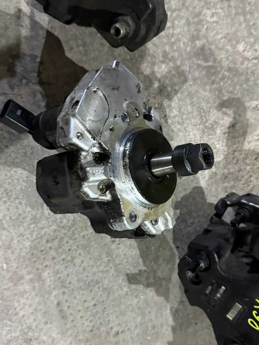 Pompa inalte bmw seria 3 5 7 R90