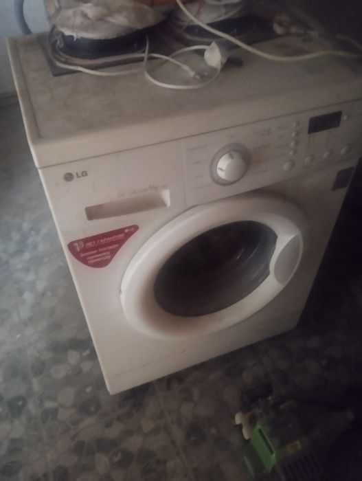 Холодилник продать