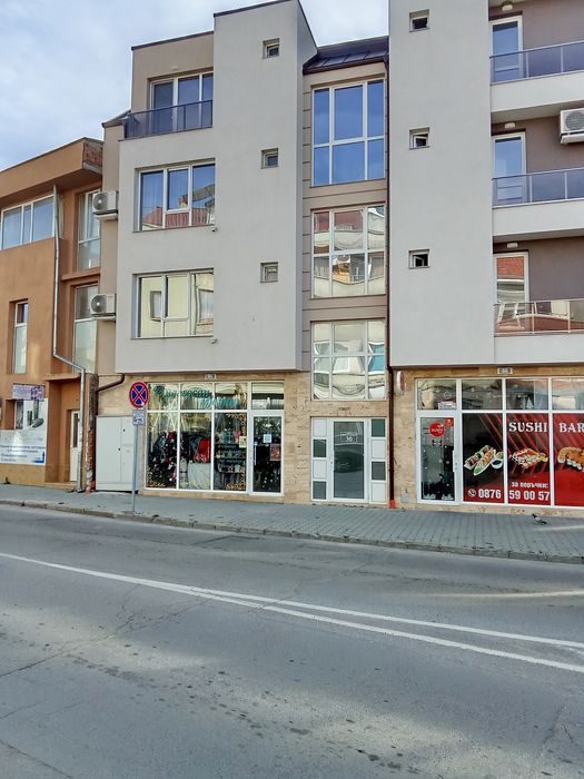 Дава се под наем Магазин в Казанлък - 90 кв.м за 739.5 € - Снимка #2