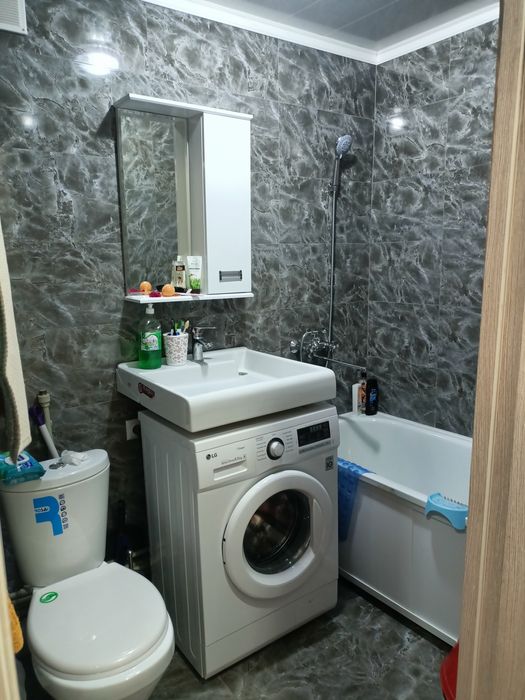 продается 3комнатная квартира