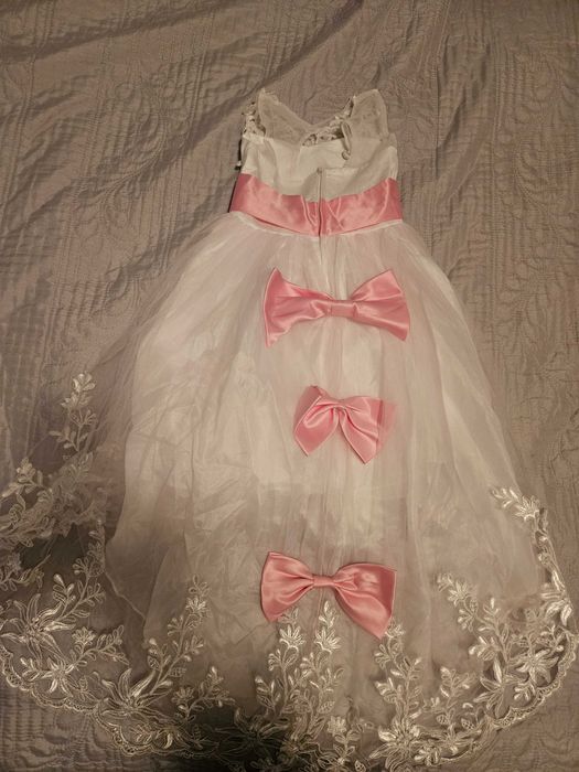 Официална рокля за момиче