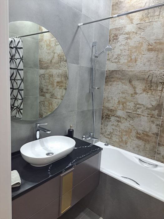 Tashkent siti Boulevard 3-комн 5-этаж 7-этажный кирпичный дом новостро