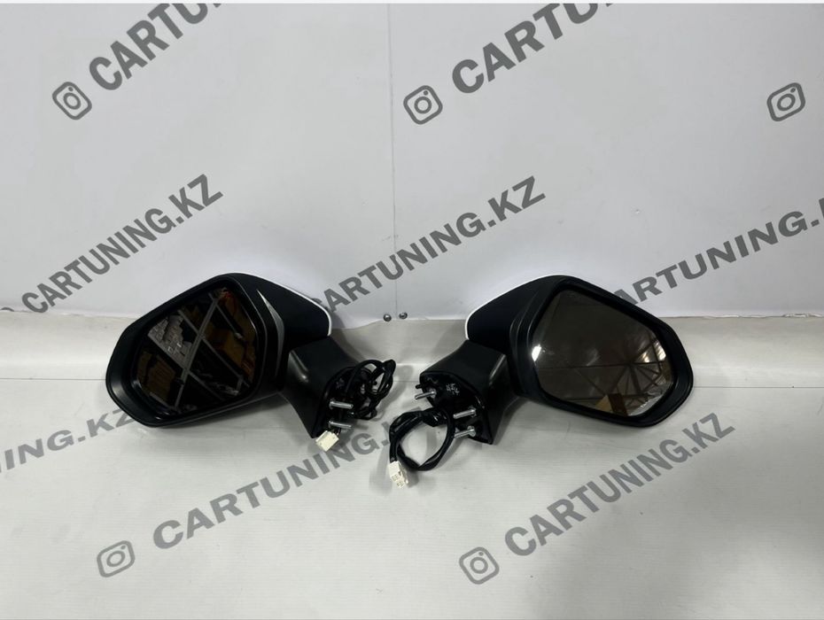Боковые зеркала на CAMRY 70