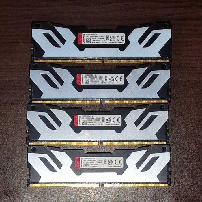 RAM памет Kingston FURY Renegade Silver XMP 192GB (4 x 48GB) DDR5 KF560C32RSK2-96 (2 x Kit of 2)