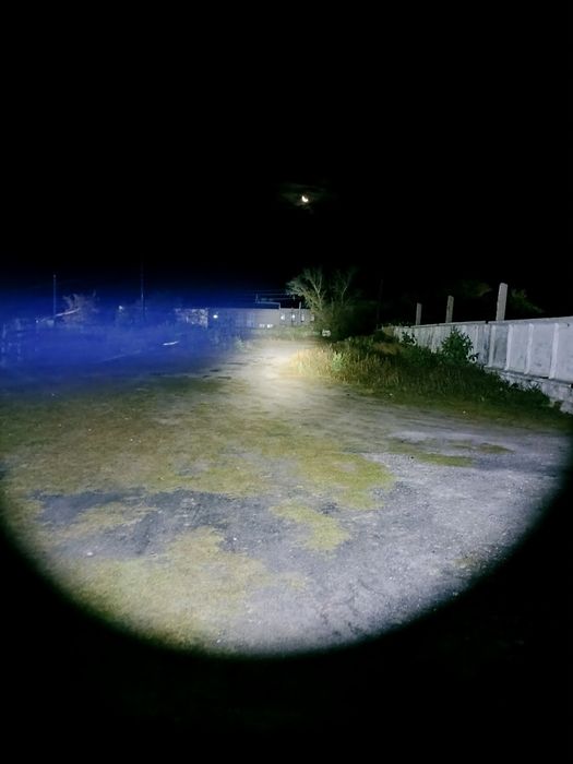 Универсальный фонарик