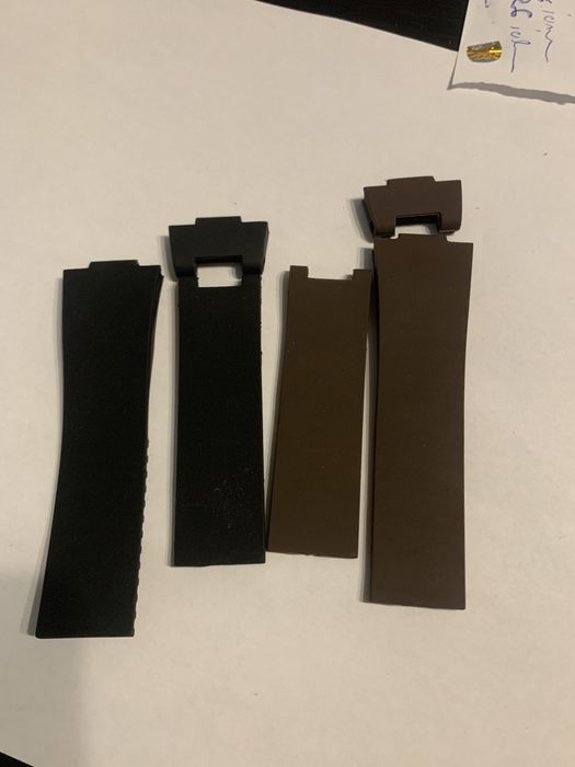 Curea silicon Ulysse Nardin