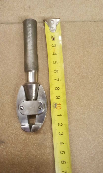 Продам! Тиски_часовые_ручные