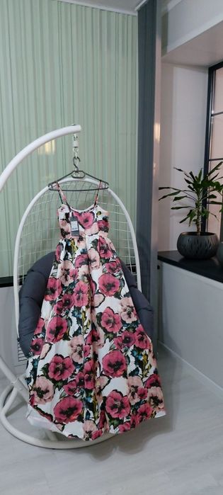 Вечернее платье с маками.