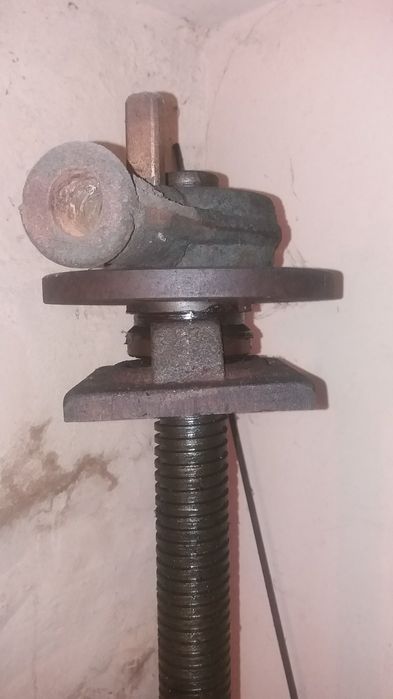 Presa de struguri de capacitate mare