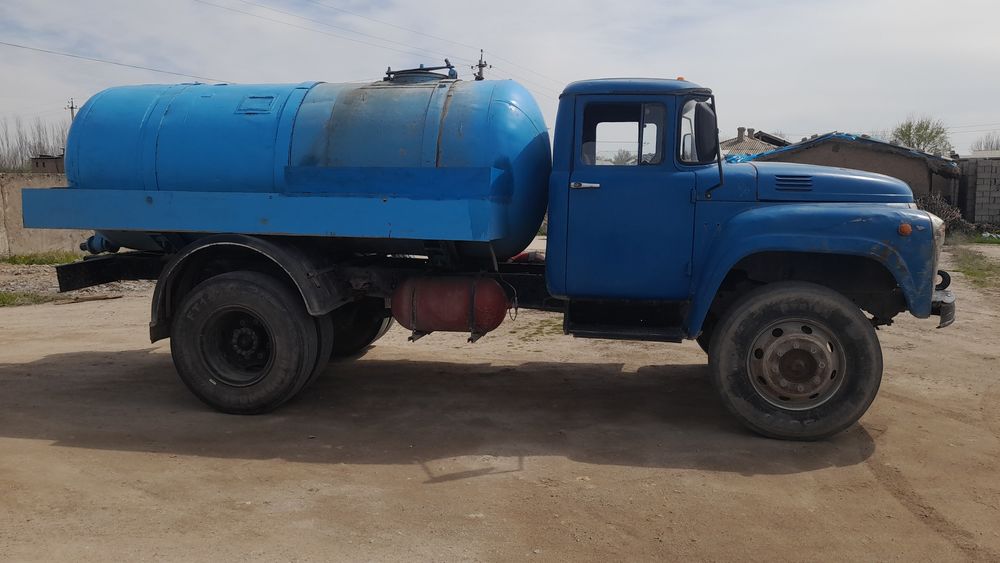 Zil vodavoz sotiladi