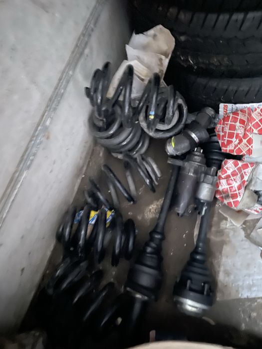 Vw T5 2.0Bitdi Турбо/Егр/Компресор/Части