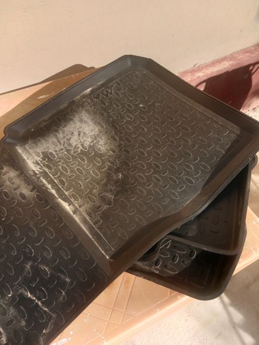 Полик Матиз сотилади