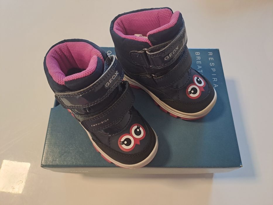 Детски зимни ботушки/ боти Geox