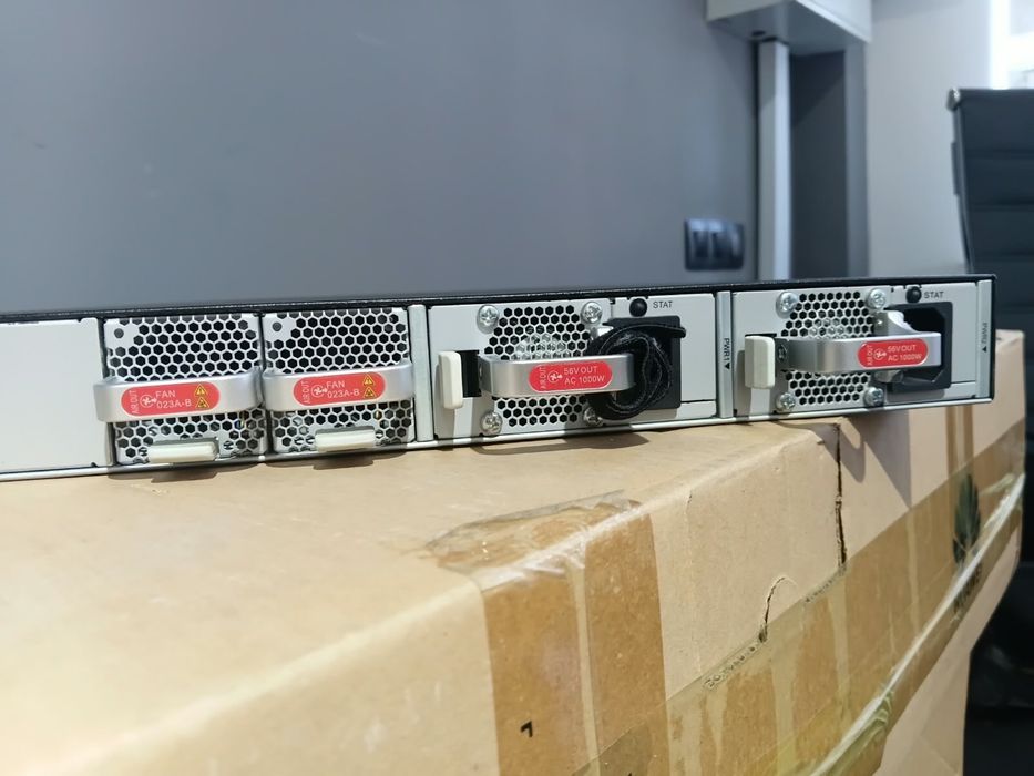 Продам коммутаторы Huawei CloudEngine S5731-S48P4X — 13 штук