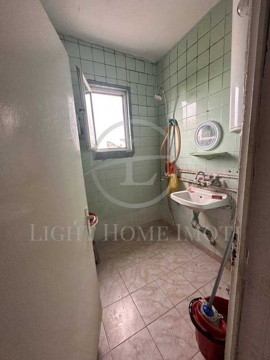 Продава се Двустаен апартамент в Пловдив, Изгрев - 60 кв.м за 595 €/кв.м - Снимка #6