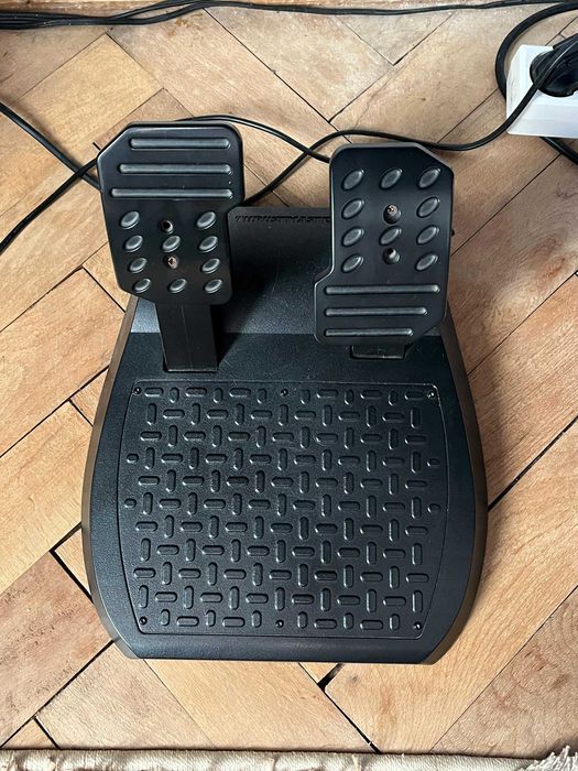 Vand volan de gaming Thrustmaster t150 ferrari