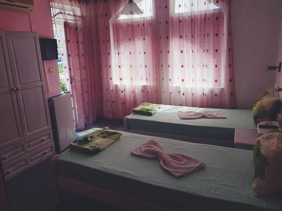 Хотел Китен / 250 метра от Плажа /закуска и вечеря / Семеен / Хотели /