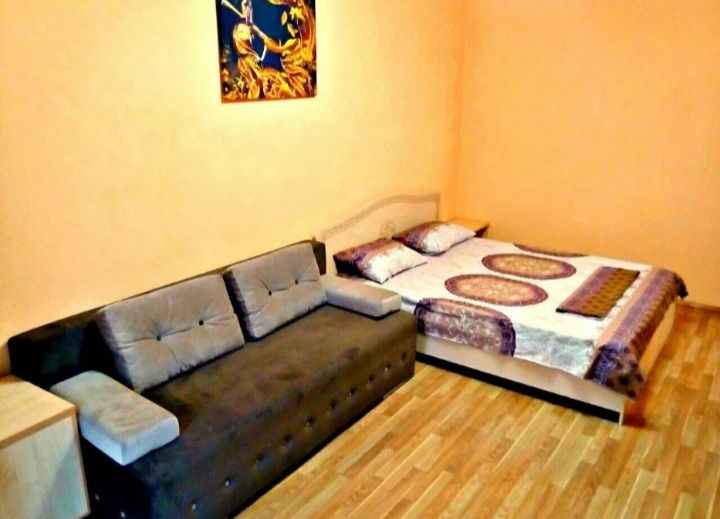 Сарыарка 11-Кенесары, 2ч 2000