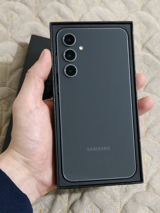 Samsung S23 FE 128 gb Ram 8 5G EAC