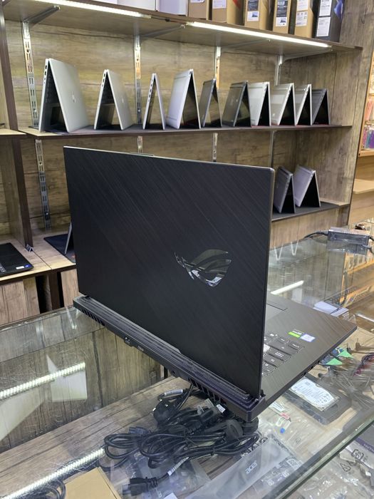 Б/У Asus Rog Strix