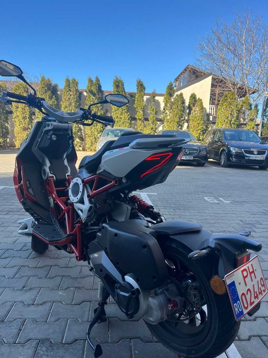 Scuter Italjet Dragster 125cm