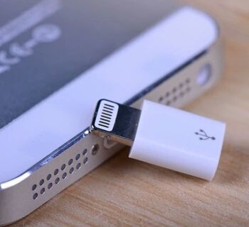 Adaptoare 8 Pin la Micro Usb pt IPHONE 5,6,7,8,11,12,13,14,X,XS,XR,MAX