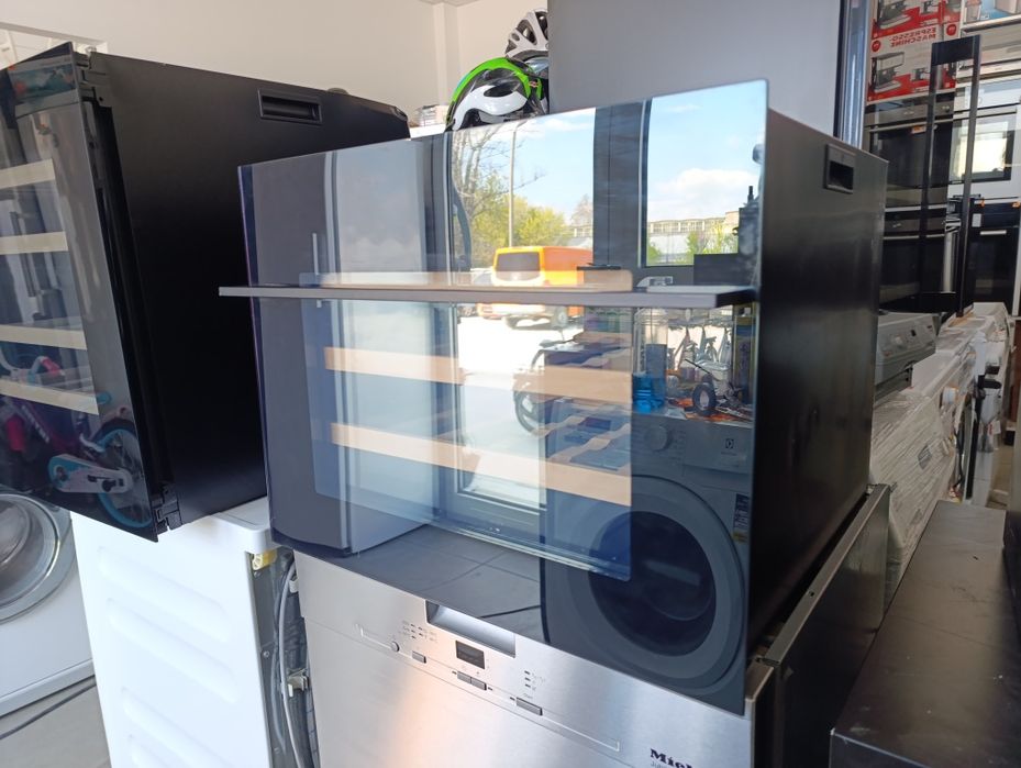 Нова!!! Витрина Охладител Witt  за вино и други