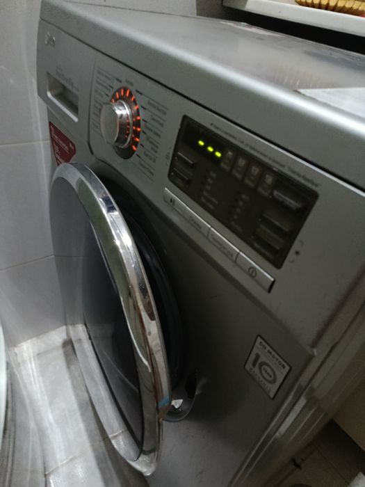 Продам стиральную машинку