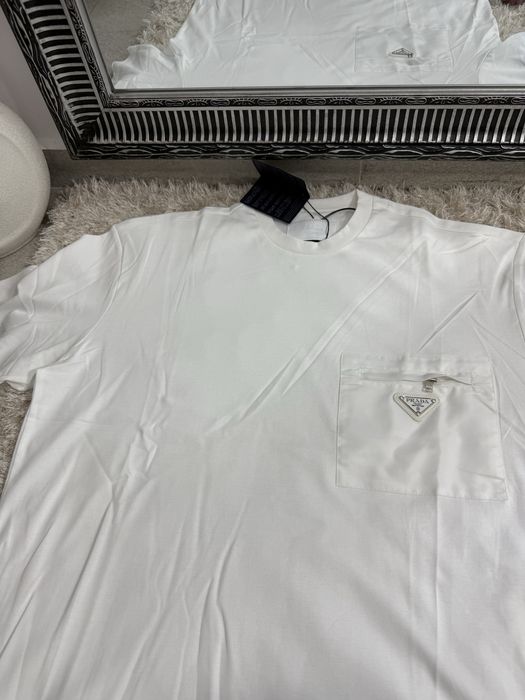 Tricou Prada bumbac 100% colectie noua