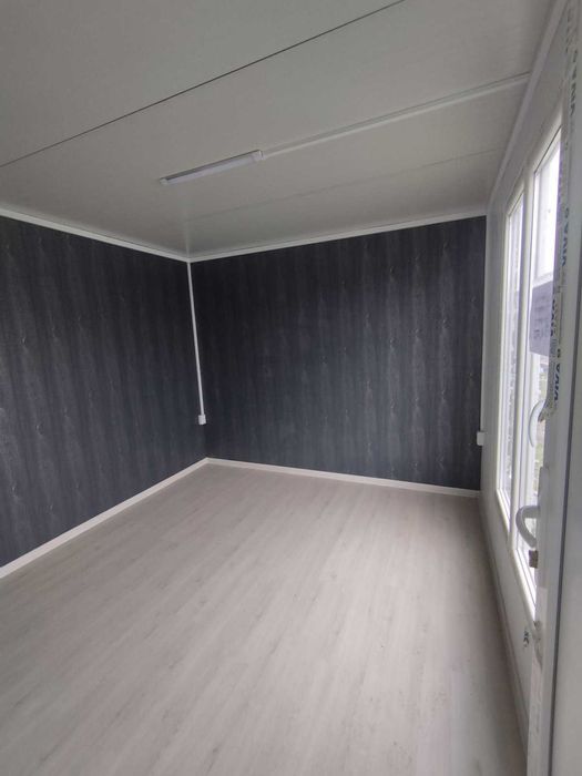 Жилищен контейнер 290/800 см. със санитарен възел