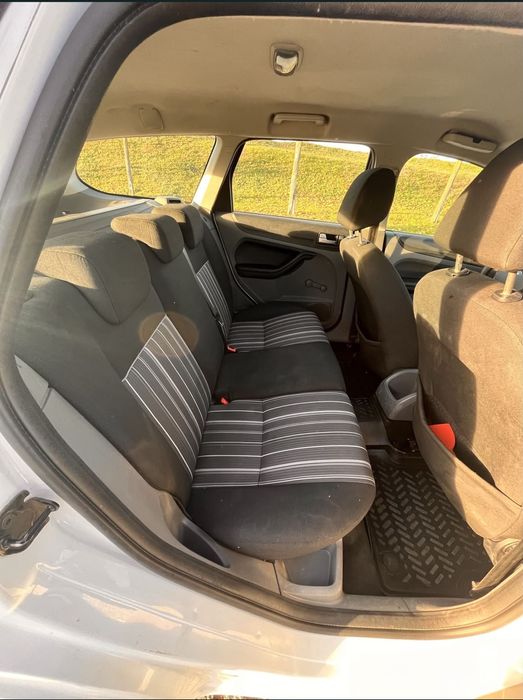 FORD Focus 2009 — imagine 5