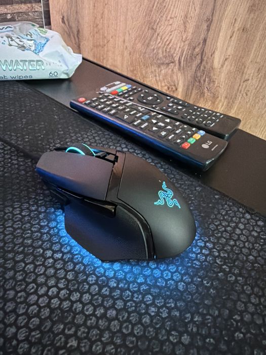 Мишка Razer Basilik V3