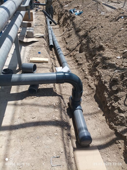 Сантехник,  30 лет стажа.