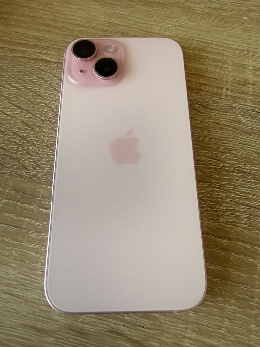 Продам Iphone 15 128 gb