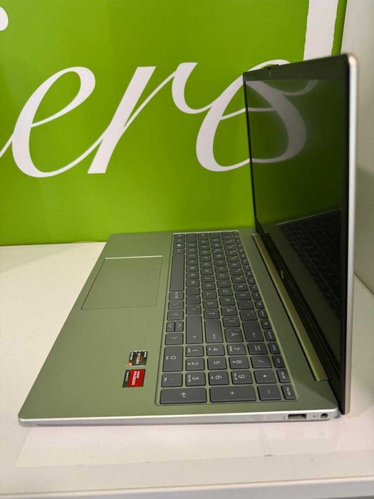 (Ag41) Laptop HP 15 B6097 - Garantie 2 ani!