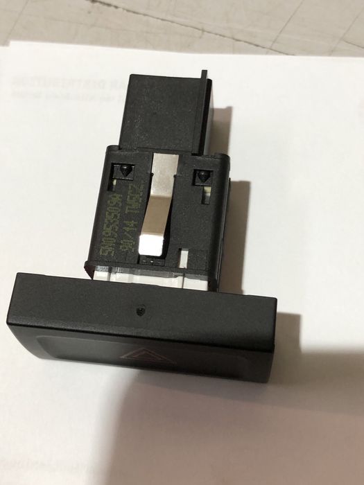 Buton avarii vw tiguan