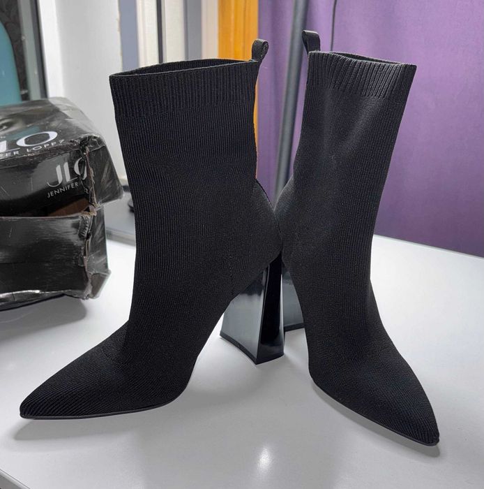 Yangi ayollar polusapog sotiladi!