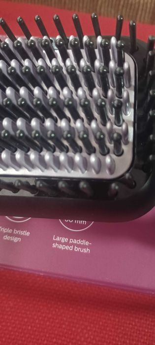 Четка за изправяне на коса Philips