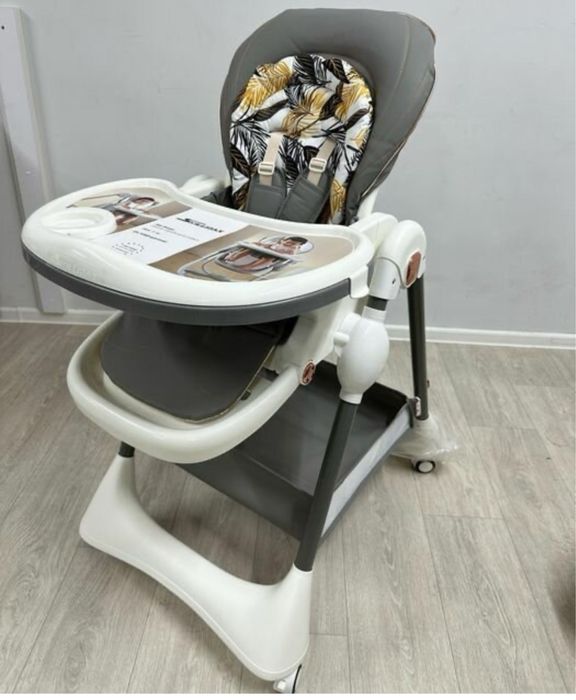 СРОЧНО продам детский стул для кормления Skillmax