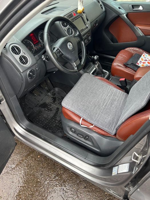 VOLKSWAGEN Tiguan 2009 — imagine 3
