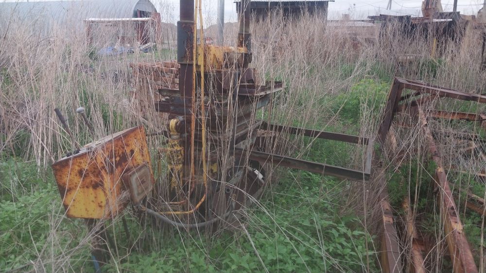 Станок для прайзводства пескаблока