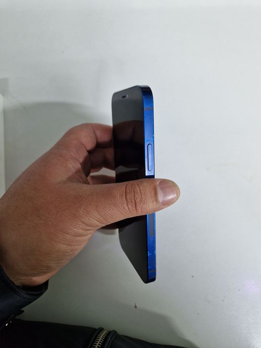 Iphone 12 (64GB) в идеальном состояний