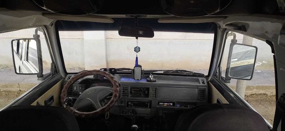 Дамас сотилади  кэлишилади