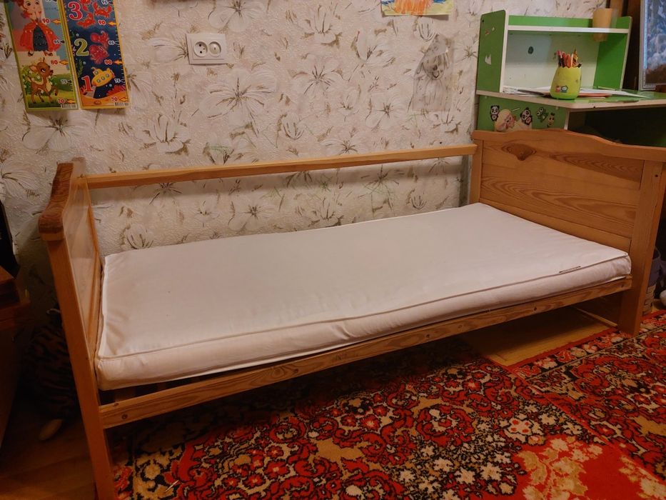 Детская кроватка от 0 до 7-8 лет