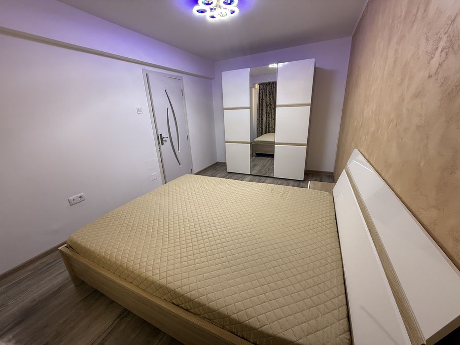 Inchiriez apartament!!