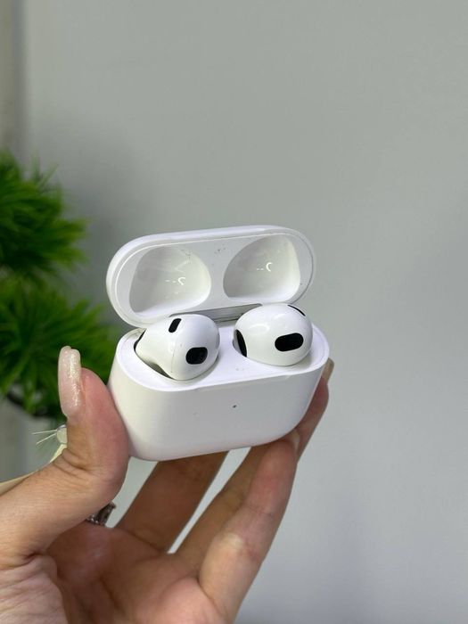 Air Pods 3 series   Комплектация: БК