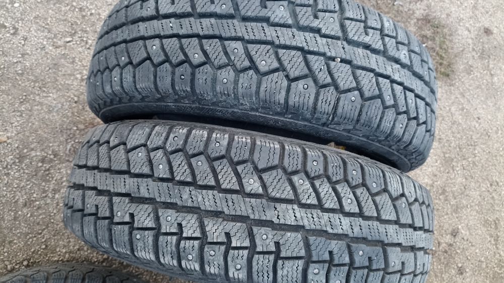 Продам 2 шт по 15000