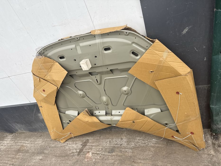 Vesta kapot Lada vesta kapot