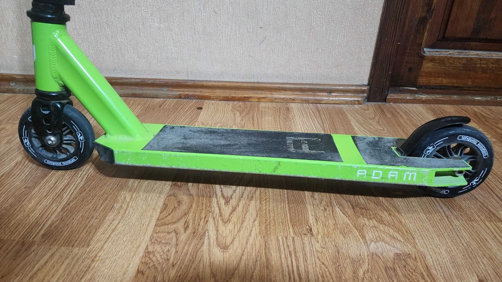 Продаётся Самокат трюковой RIDER б/у